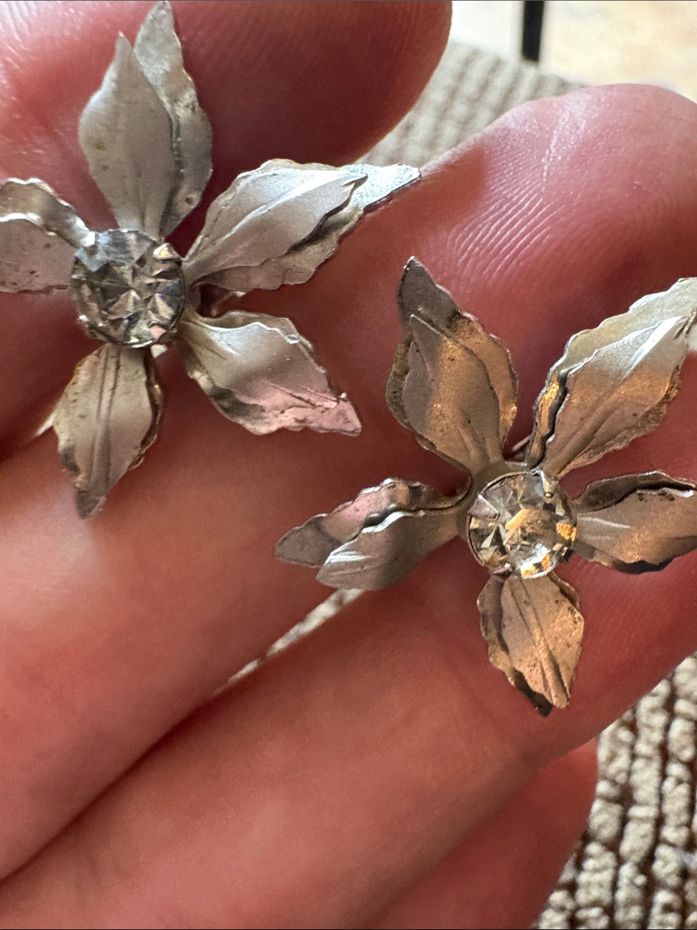 Vintage Silver Silver Flower Stud Screw Back Earrings